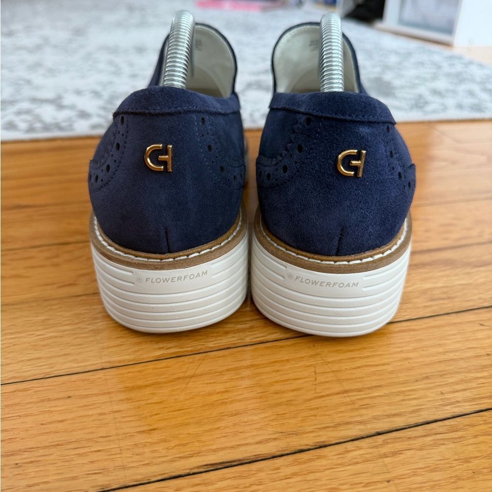 Cole Haan Dark Blue Loafers with ivory Sole size 10.5 - Picture 6 of 10